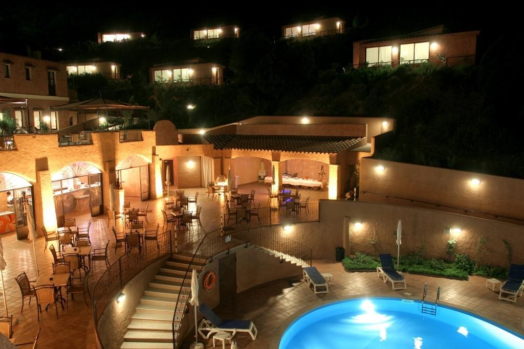 Sosventos Village Hotel Teulada Exterior photo