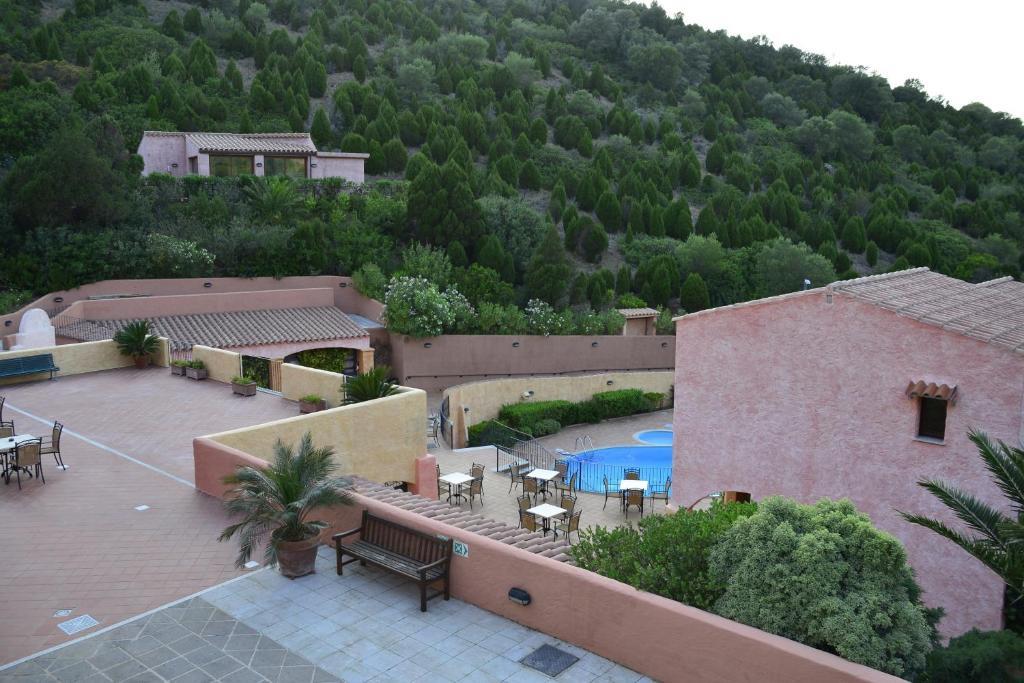 Sosventos Village Hotel Teulada Exterior photo