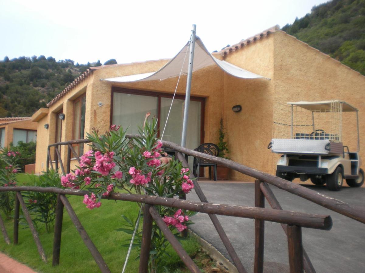 Sosventos Village Hotel Teulada Exterior photo